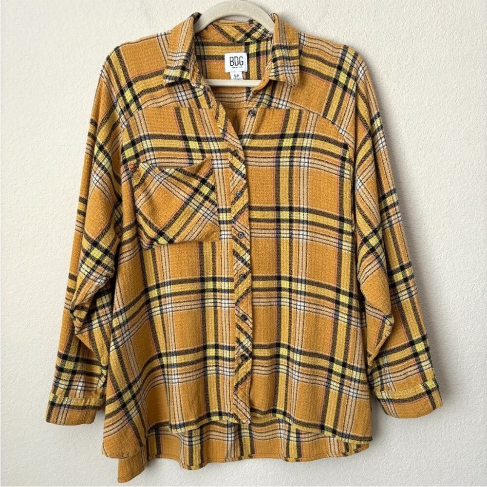 Urban Outfitters Yellow Oversized Plaid Flannel Size Small
